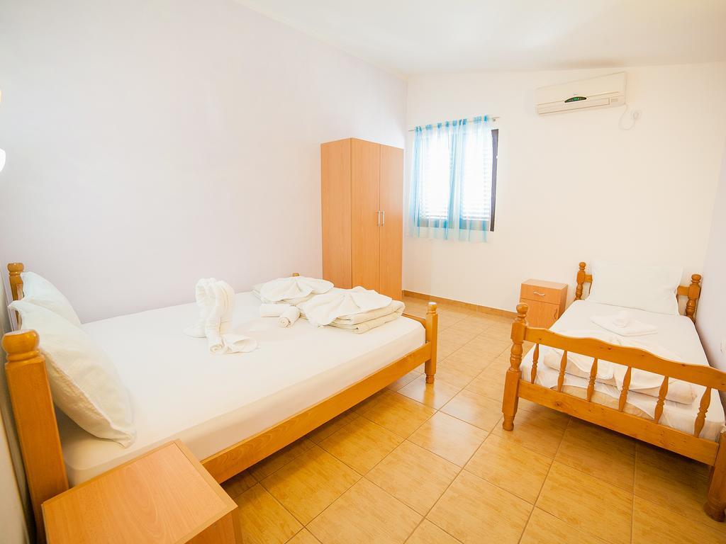 Apartments Viktorija Petrovac Rom bilde