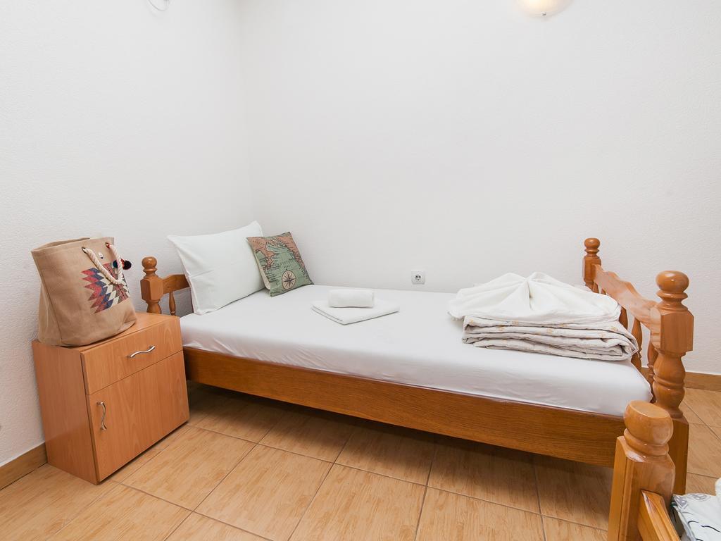 Apartments Viktorija Petrovac Rom bilde